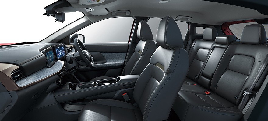 На фото: салон Nissan Kicks второго поколения (версии для Японии)