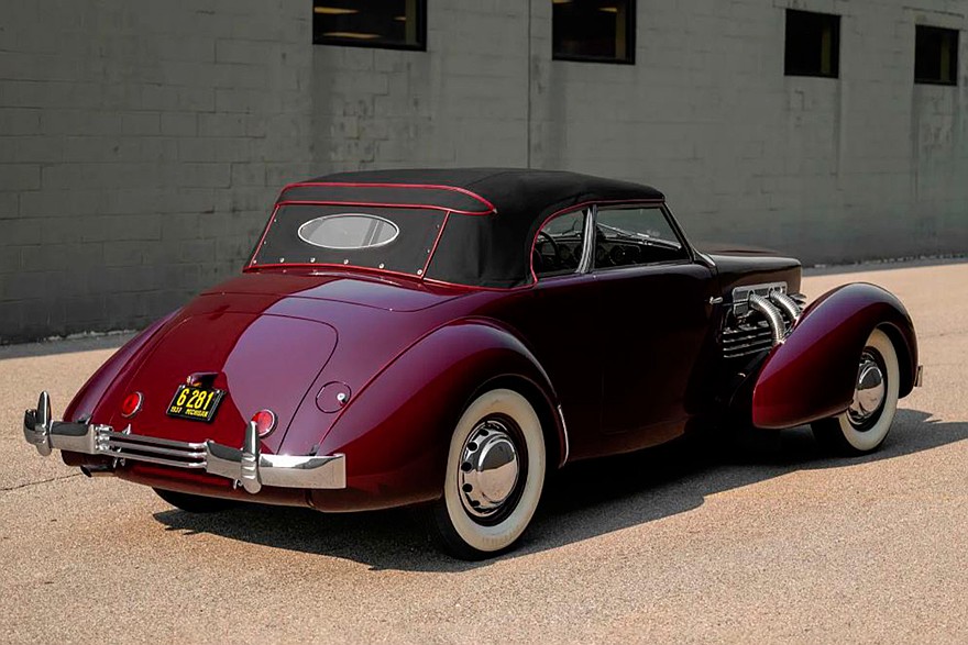 Cord 812 с наддувным двигателем, Фото: rmsothebys.com
