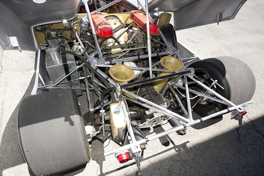 Porsche 917: убить пилота, унизить конкурентов, попасть под запрет и всё же стать легендой