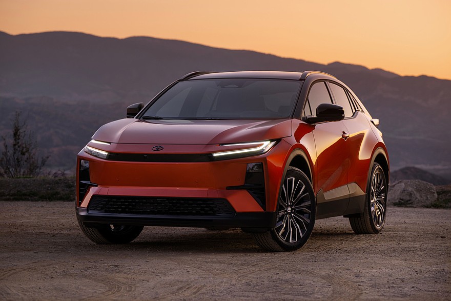 Toyota C-HR, комплектация XSE