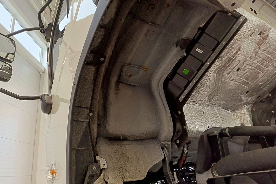 Пресс-масленки, «камень» и матрасик: тест-драйв Forland 8