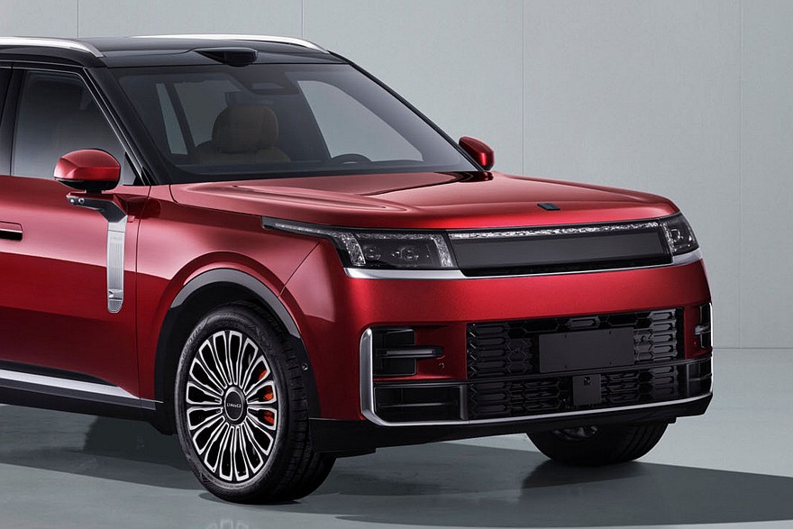Lynk & Co 900L