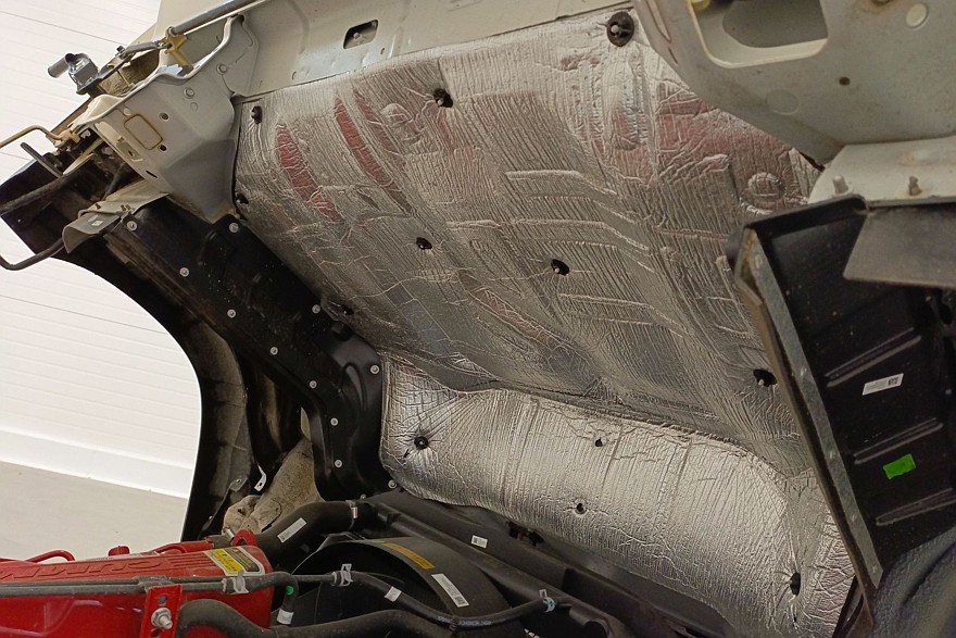 Пресс-масленки, «камень» и матрасик: тест-драйв Forland 8