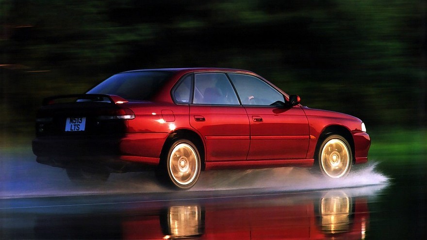На фото: Subaru Legacy RS (BD) '1996–98