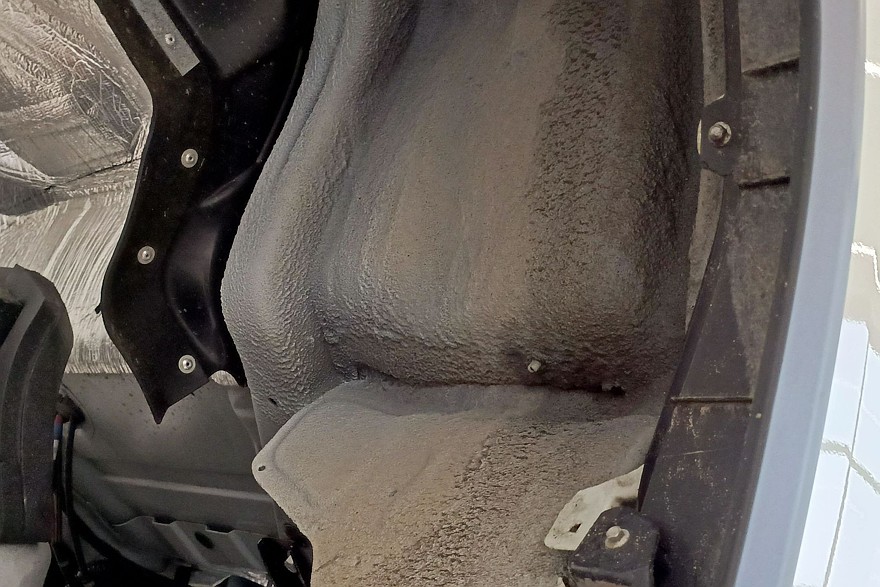 Пресс-масленки, «камень» и матрасик: тест-драйв Forland 8