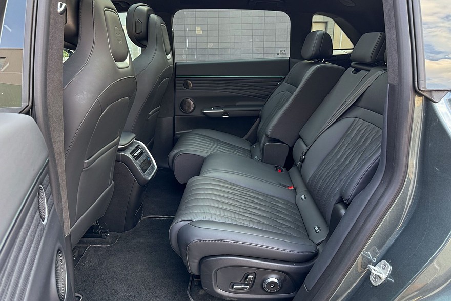 Выбираем кроссовер для дальних поездок: батарея, зарядка и запас хода от 1000 км