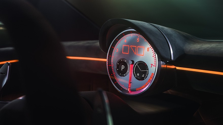 Genesis Magma GT