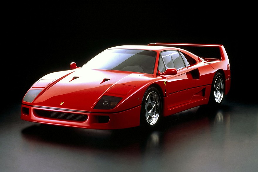 Последний шедевр Энцо. Культовый Ferrari F40 выставили на продажу — очень  дорого