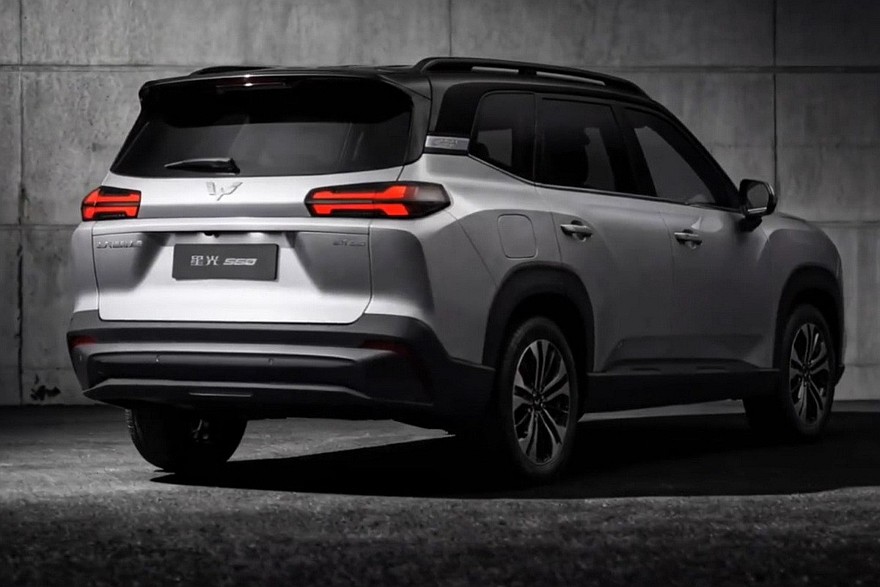 Wuling Starlight 560 от GM и SAIC: большой кроссовер за небольшие деньги