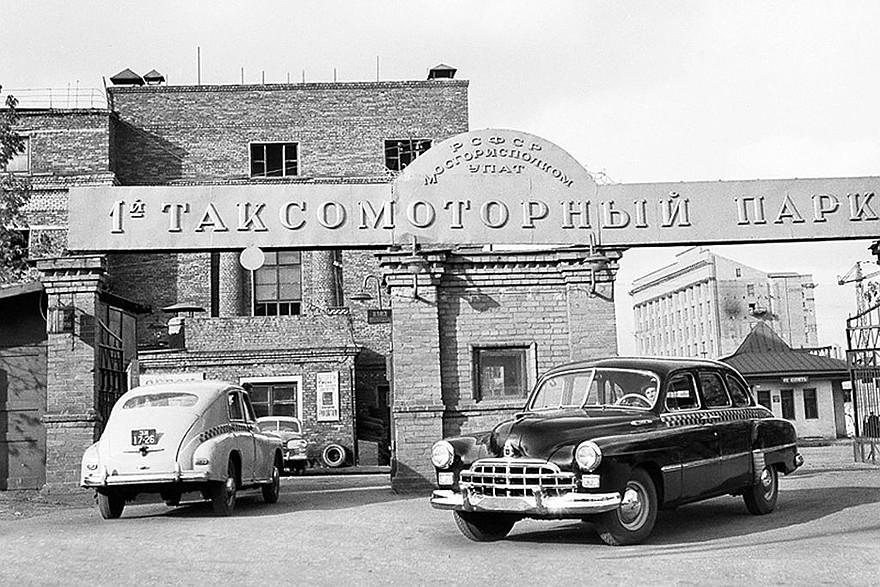 Первый лимузин из Горького: история разработки и судьба ЗИМ ГАЗ-12