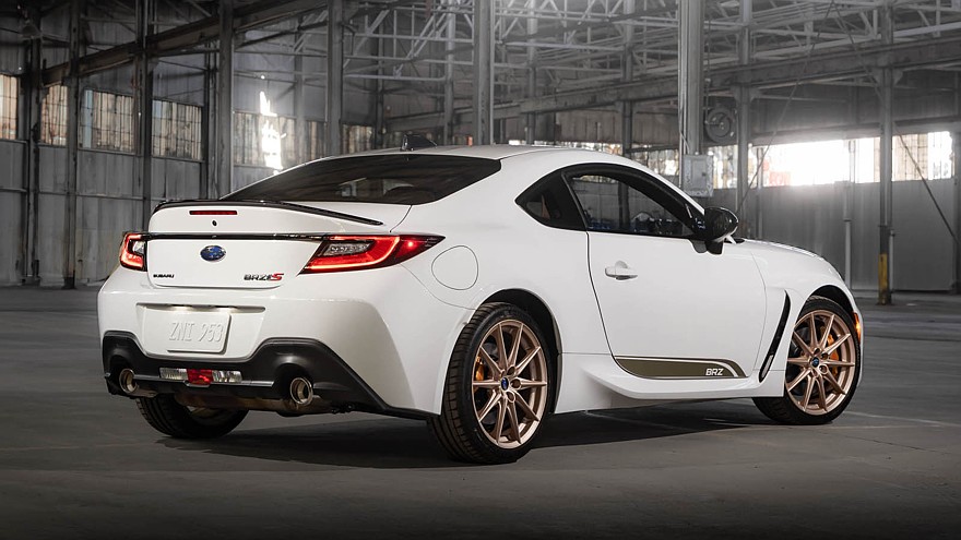 На фото: Subaru BRZ ZC15