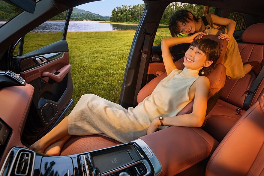 Обновленный Geely Boyue L