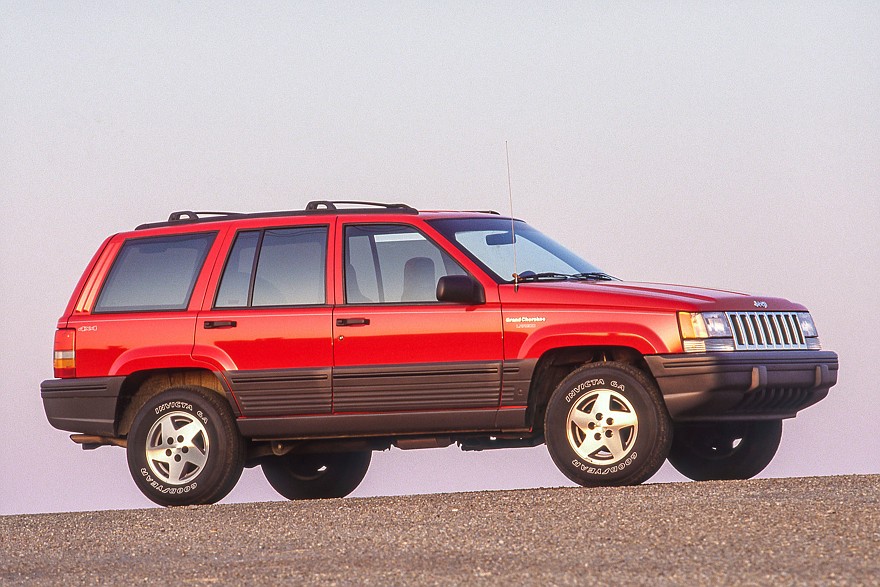 Внешность получилось очень сбалансированной – в меру брутальной, достаточно динамичной и современной, но при этом узнаваемой и харизматичной