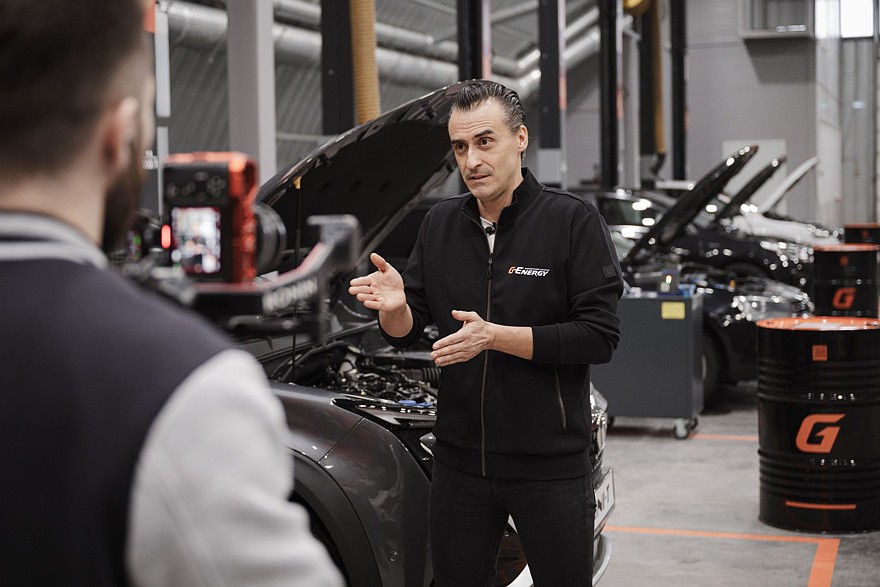 Синтетика для автомобиля – выбор экспертов