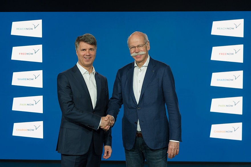Дружба титанов: в феврале этого года Харальд Крюгер и Дитер Цетше объявили о том, что BMW и Daimler начинают полномасштабное сотрудничество в области беспилотников — ещё одна сладостная для маркетологов, но раздражающая инженеров тема.