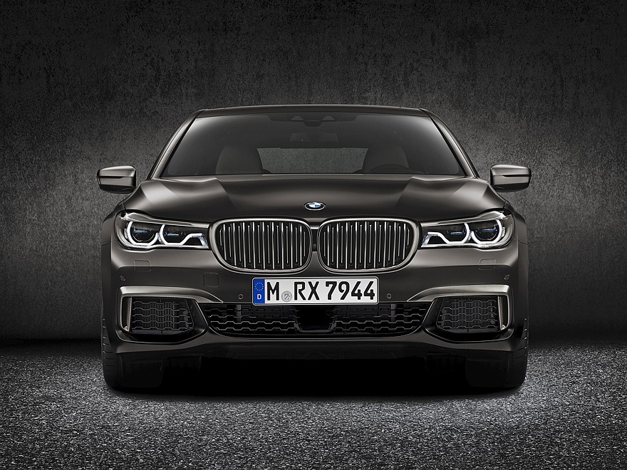 BMW M760Li xDrive