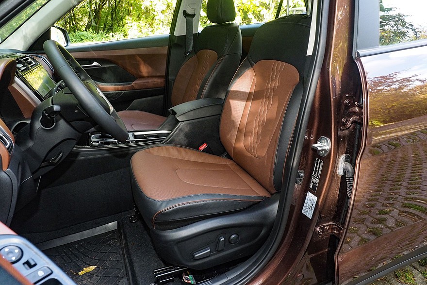 Старый, добрый, дорогой: тест-драйв Solaris HC