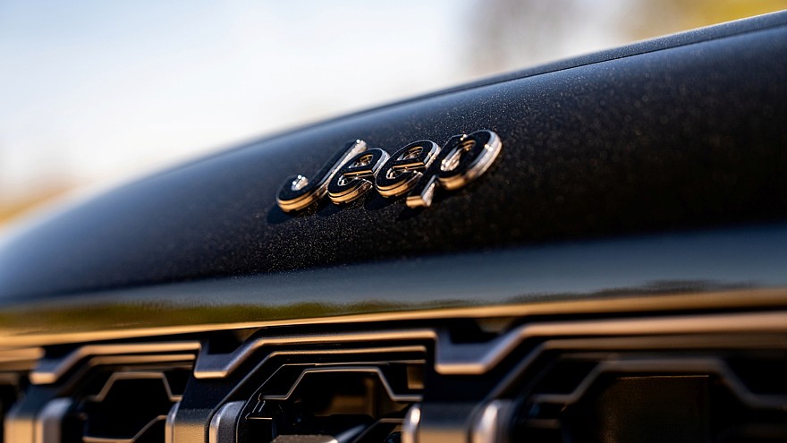 Jeep Grand Cherokee Trailhawk 2027 модельного года