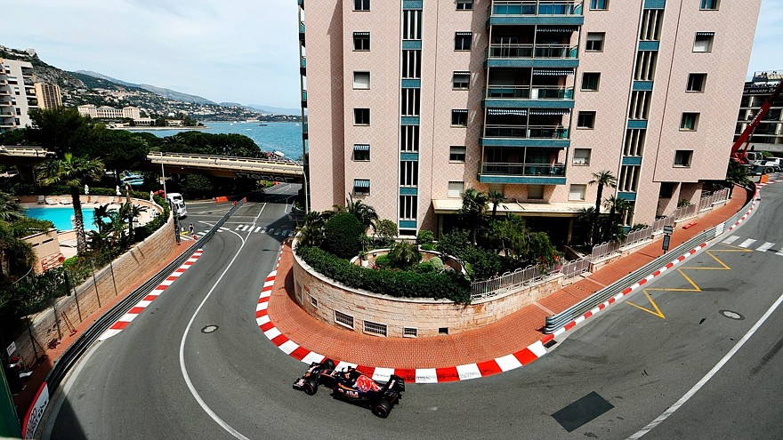 Неудачный Гран-при Монако, на котором он не смог набрать очков, Даниил Квят уже оставил позади
