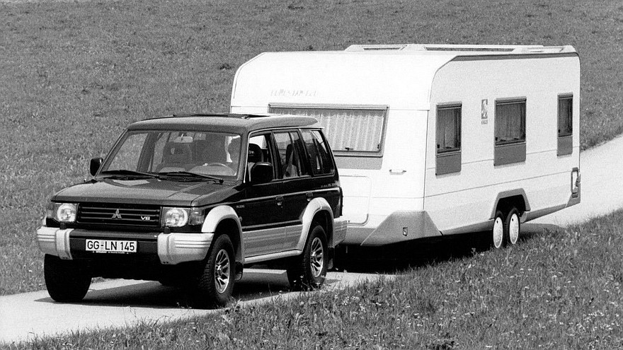 На фото: Mitsubishi Pajero Wagon '1991–97