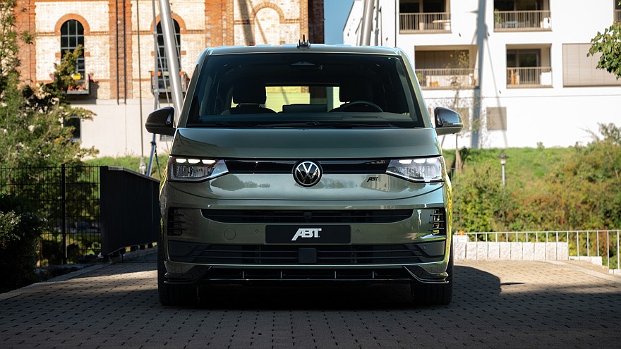 На фото: Volkswagen ABT Multivan