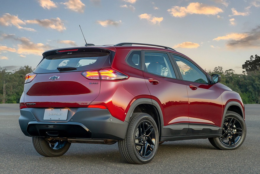 Рестайлинговый Chevrolet Tracker: новые подробности и «живые» фото
