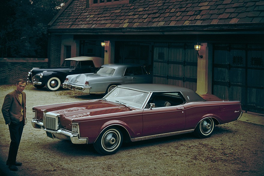 Семейство от 40-х до 80-х в сборе: Lincoln Continental Mark III, Continental Mark II, Lincoln Zephyr Continental Cabriolet, Lincoln Continental Mark IV