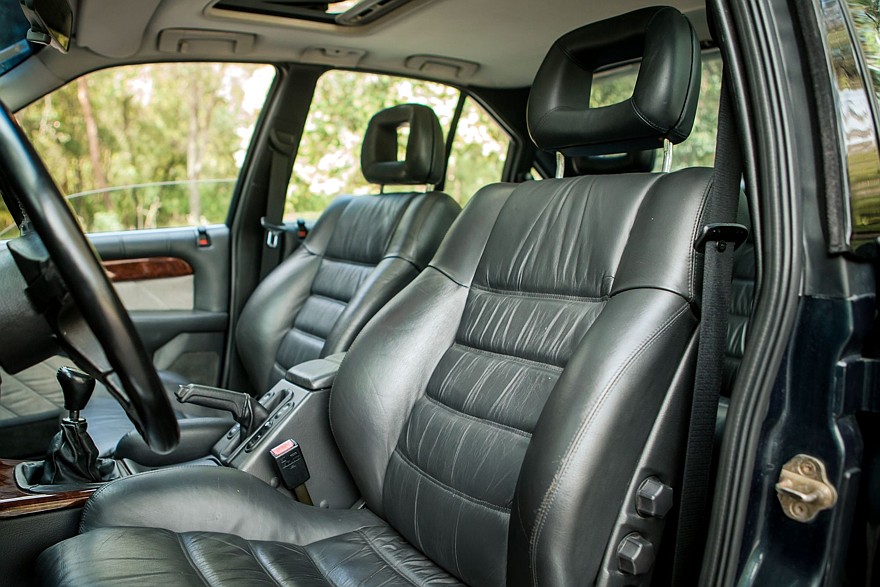 Спорт и бизнес: вспоминаем самые быстрые бизнес-седаны девяностых