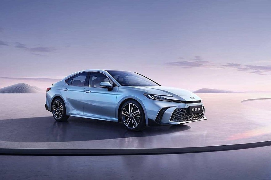 Toyota Camry нового модельного года для Китая