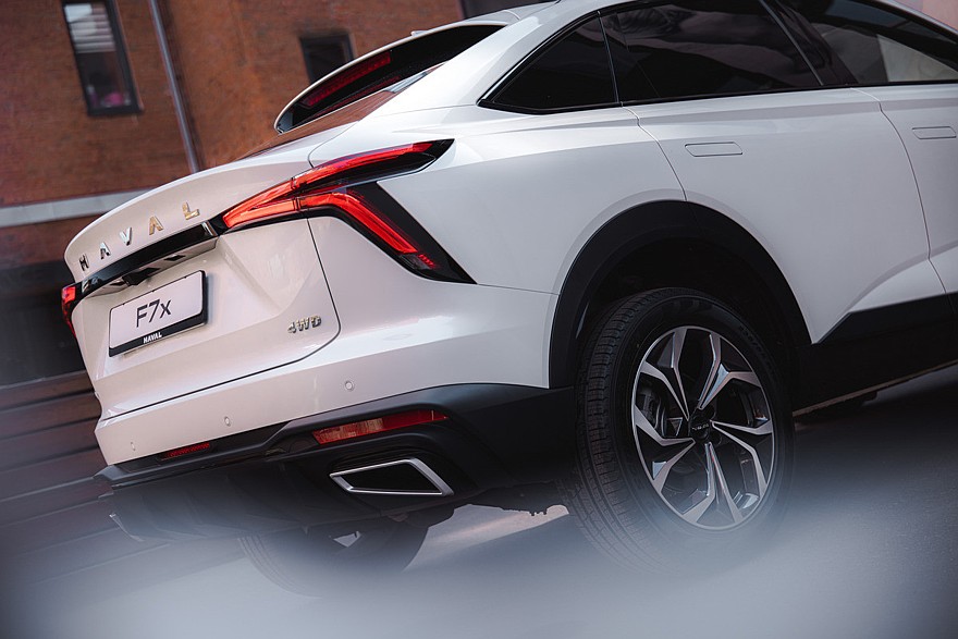 new-haval-f7x-24.jpg