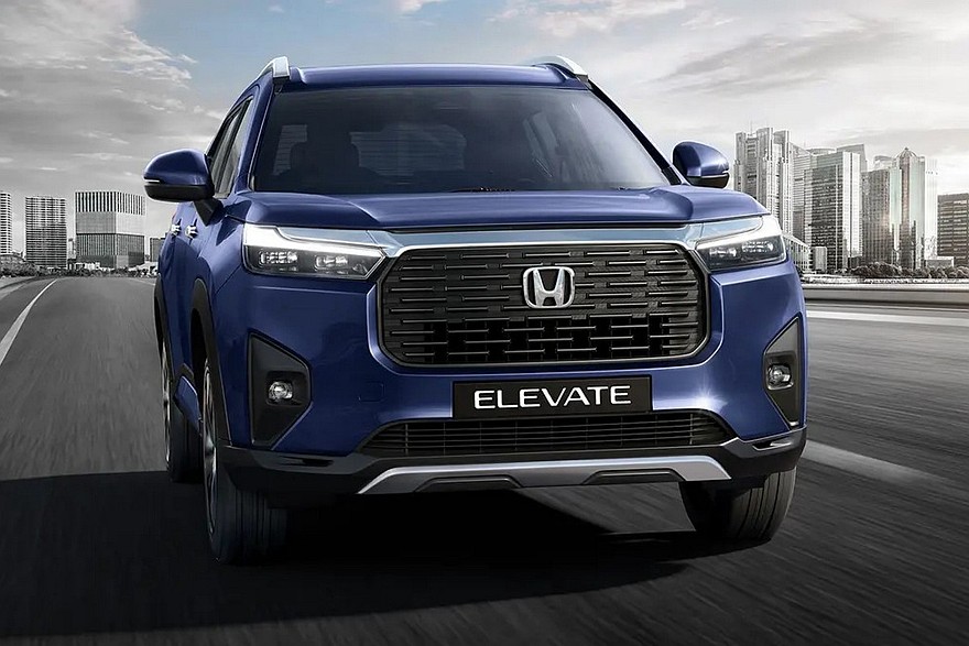 Дореформенный Honda Elevate. В Индии у кроссовера два варианта радиаторной решетки