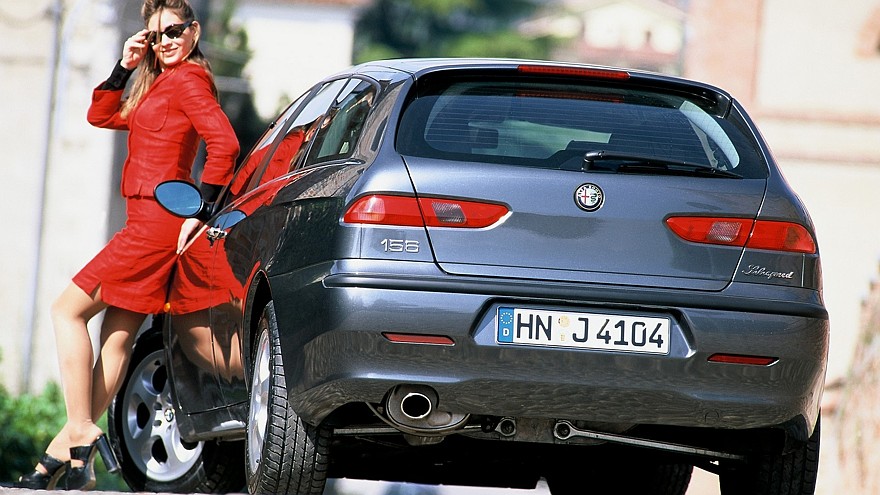 На фото: Alfa Romeo 156 Sportwagon (932B) '2000–2002