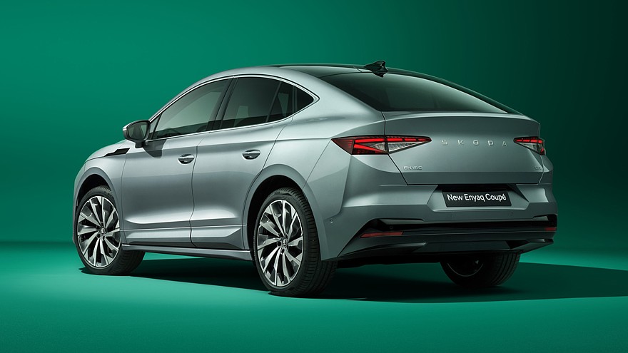 Skoda модернизировала линейку электрокроссоверов для нового модельного года