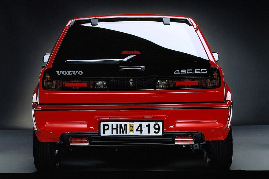 Купе несбывшихся надежд: как появился Volvo C30 и почему он провалился