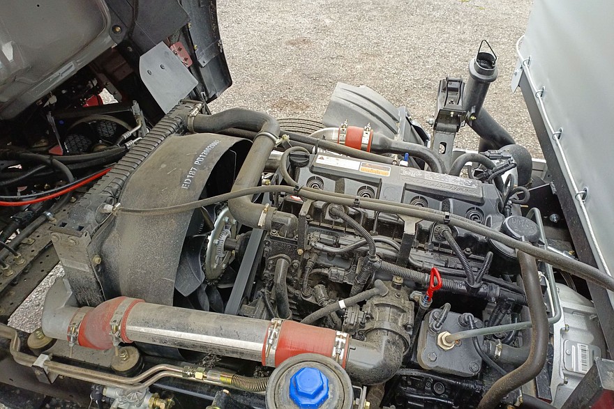 Маленький спальник, большой дизель и рациональный подход: тест-драйв  Sollers TR120