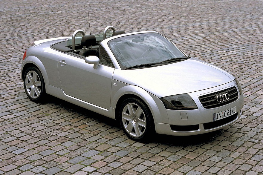 Четыре кольца эгоиста: как появилась Audi TT и как она опозорилась на автобанах