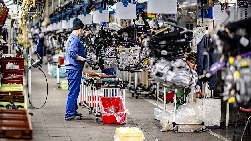 Производство Opel Mokka на заводе в Пуасси