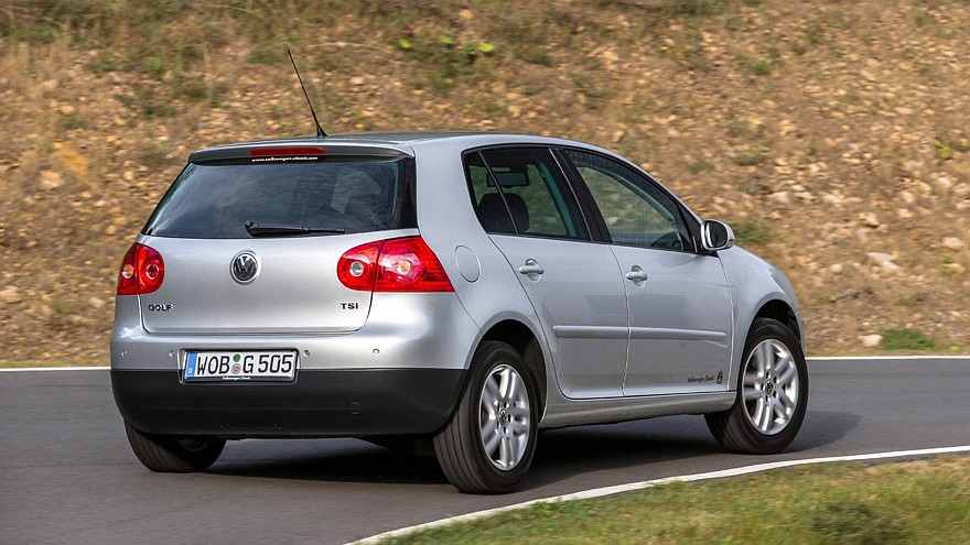 Volkswagen Golf V с пробегом: злая шутка оцинковки и тот самый Вася