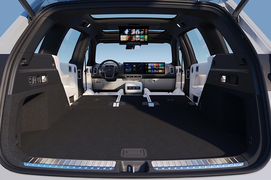 Выбираем кроссовер для дальних поездок: батарея, зарядка и запас хода от 1000 км