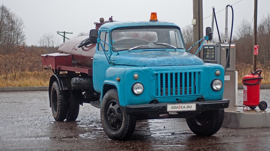 ГАЗ-53, или «Газон» — ну кто его не знает?