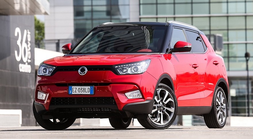 На фото: SsangYong Tivoli