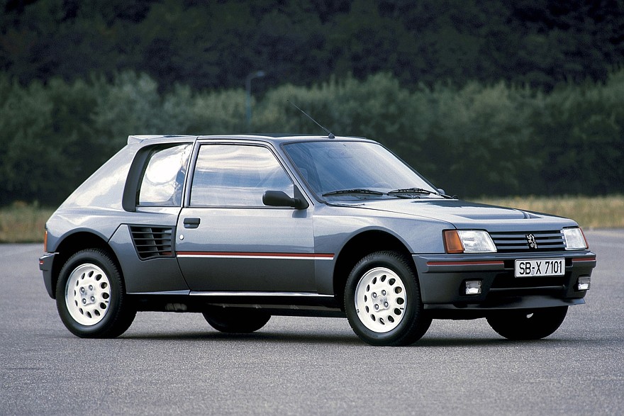 Дорожный Peugeot 205 Turbo 16