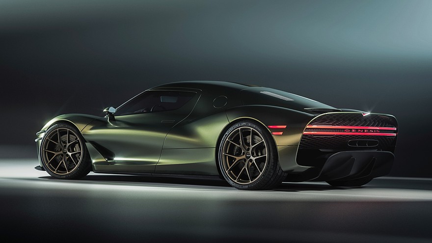 Genesis Magma GT