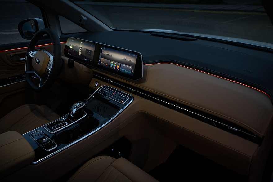 Брат из Китая приехал: тест-драйв JAC RF8