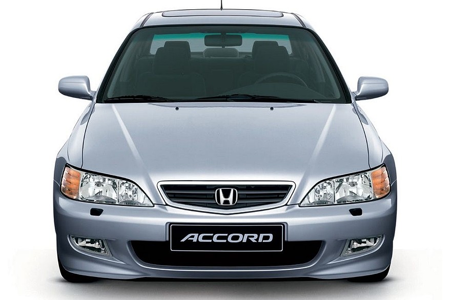 5Honda Accord Sedan '1998–2002