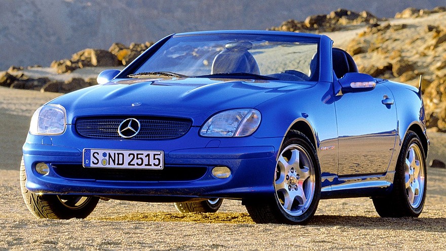 На фото: Mercedes-Benz SLK '1996–2000
