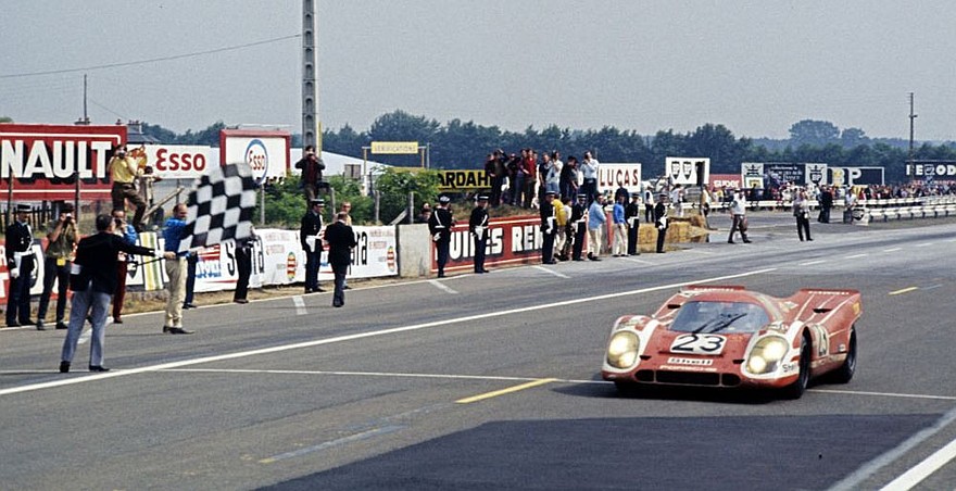 Porsche 917: убить пилота, унизить конкурентов, попасть под запрет и всё же стать легендой