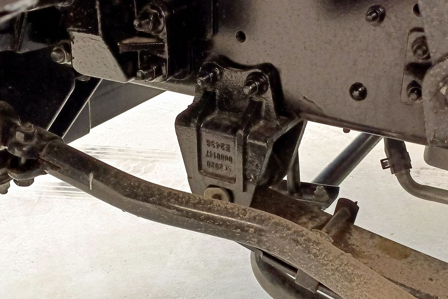 Пресс-масленки, «камень» и матрасик: тест-драйв Forland 8