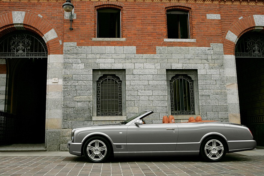 Кабриолет Bentley Azure