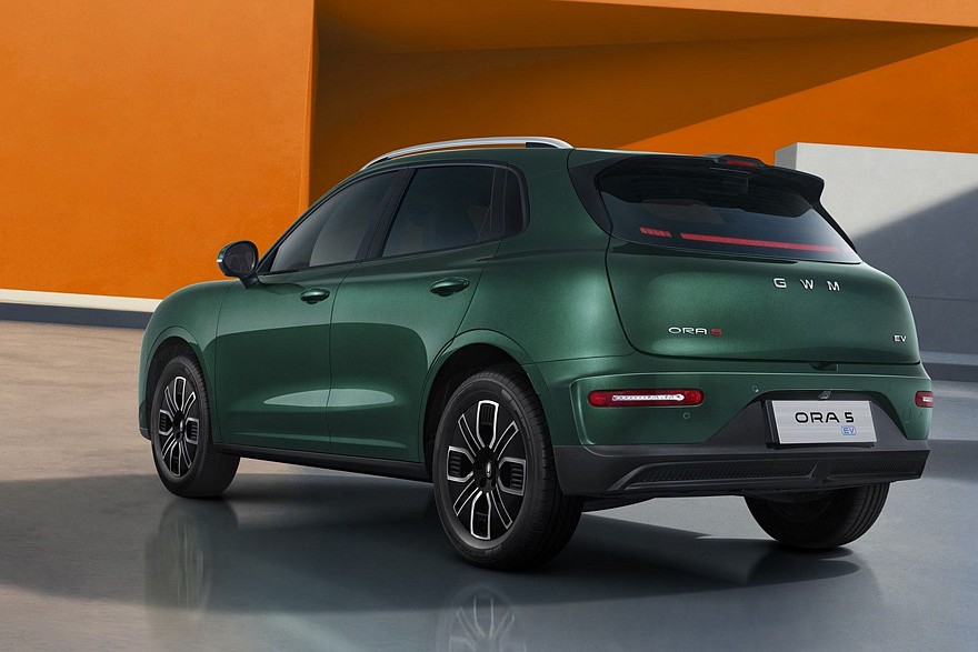 Кроссовер Ora 5 в Таиланде: гибрид дороже электрокара